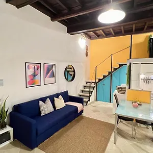 Apartment Charming Navona Duplex, Rome