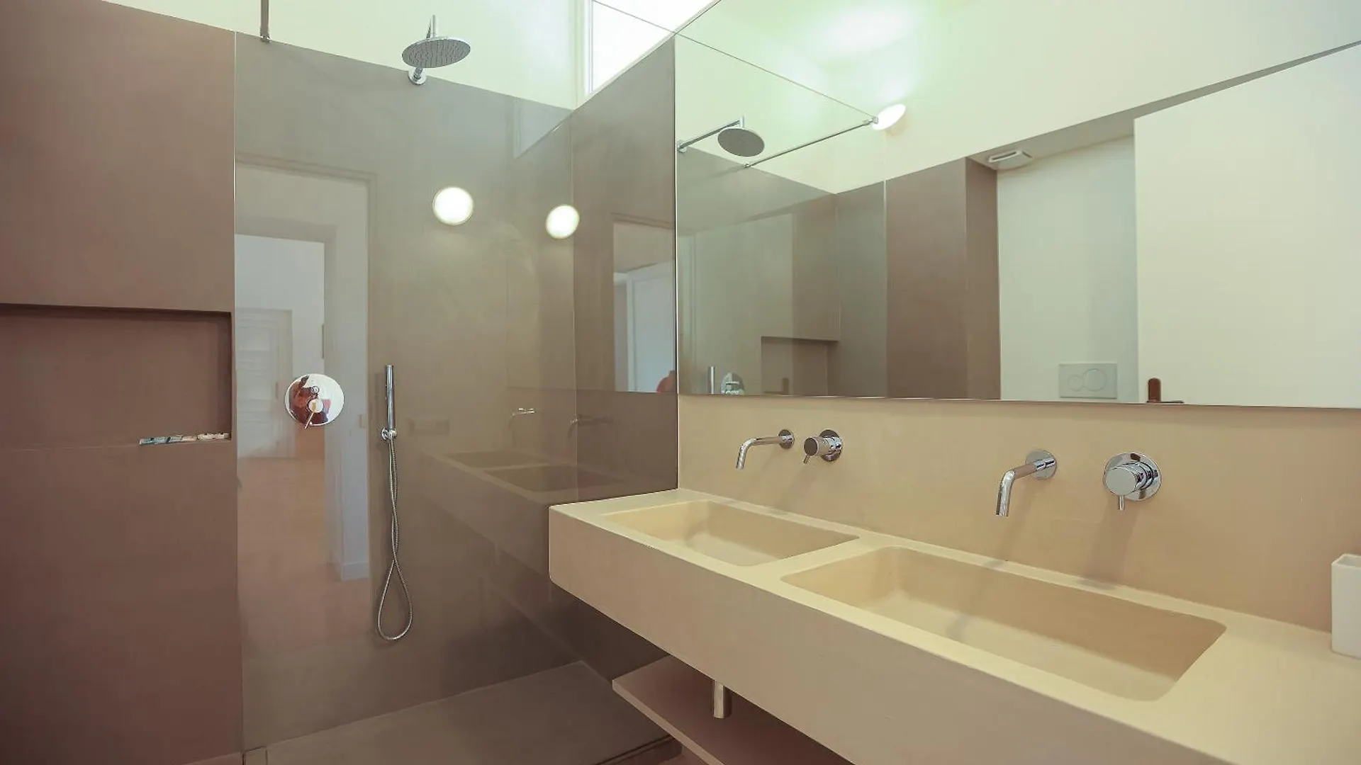 Giulio Cesare Penthouse Rental In Rom