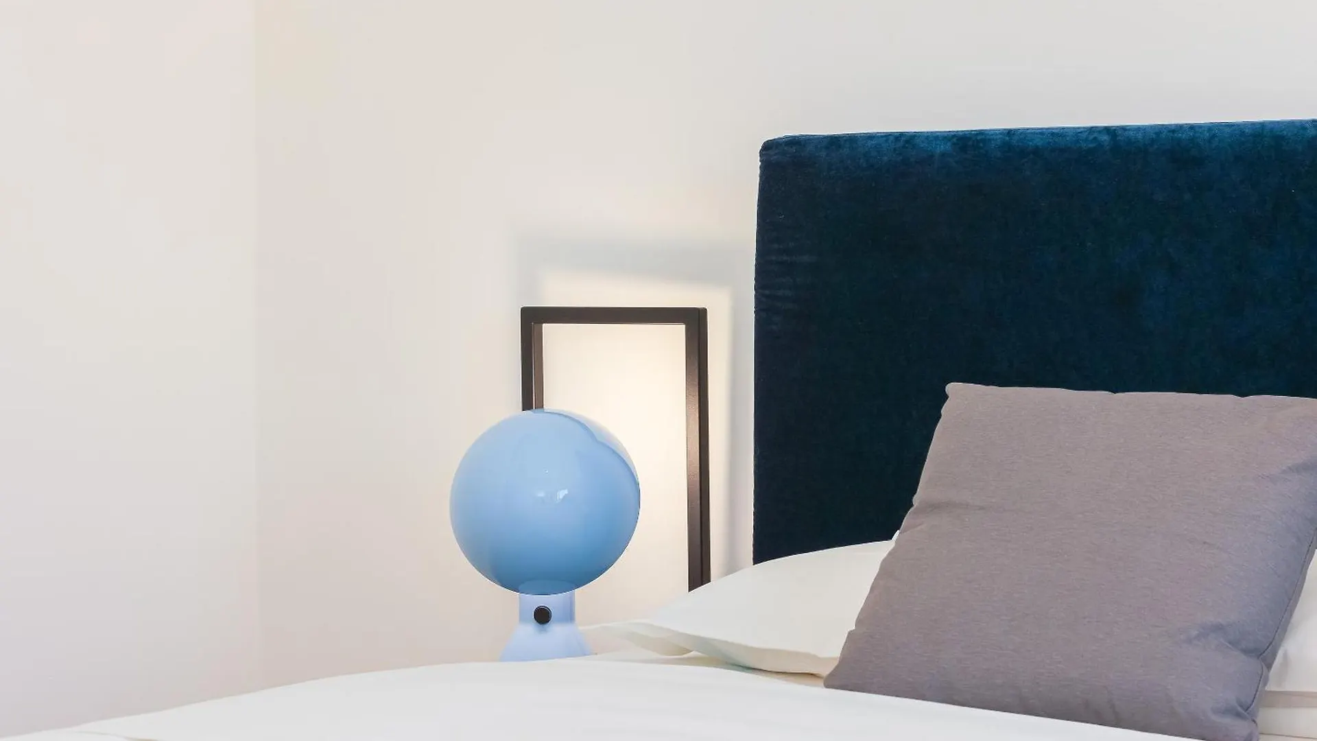 Giulio Cesare Penthouse Rental In Rom Lägenhet