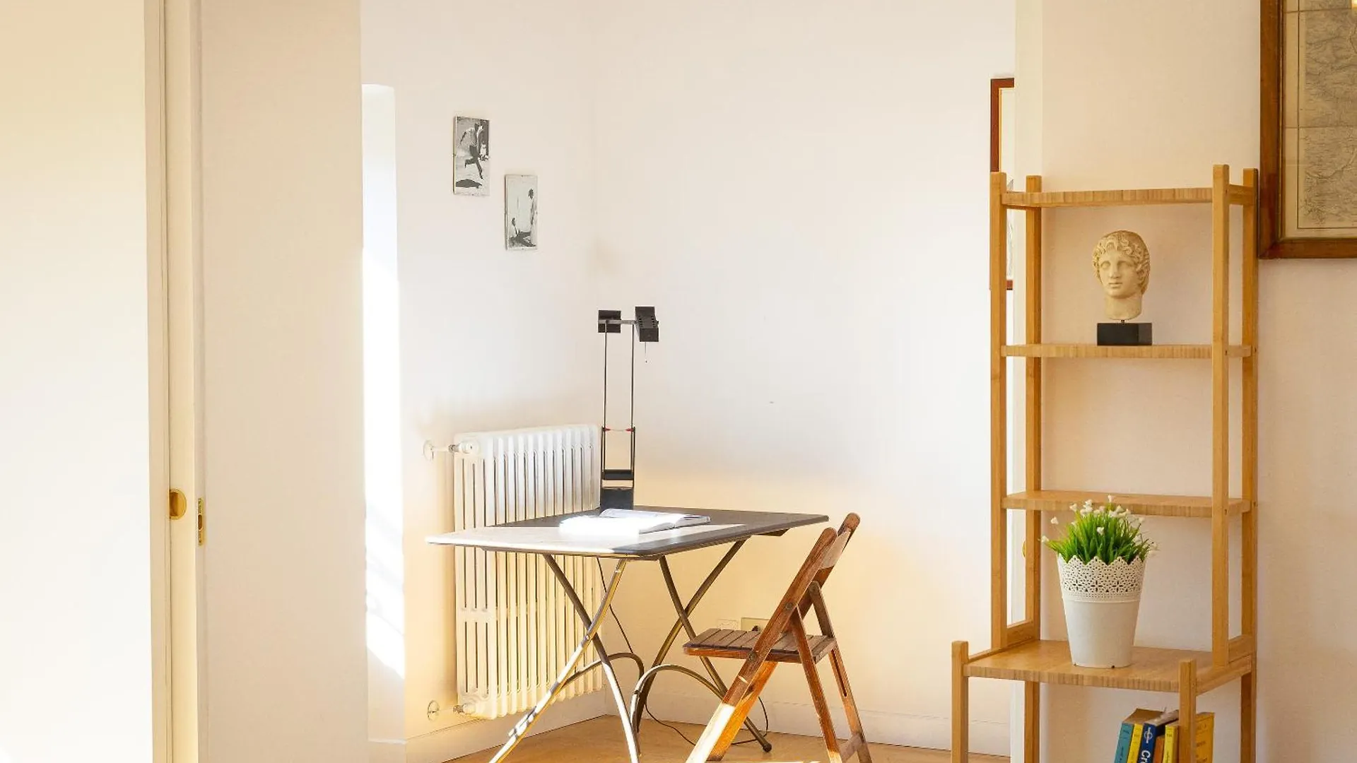 Giulio Cesare Penthouse Rental In Rom Italien